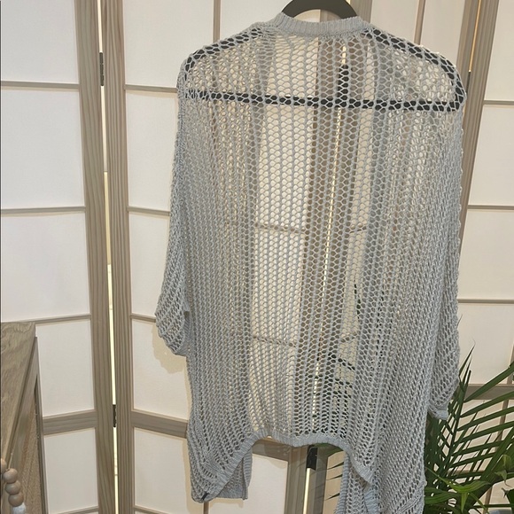 Open-Knit Cream/White Sweater - Picture 5 of 6